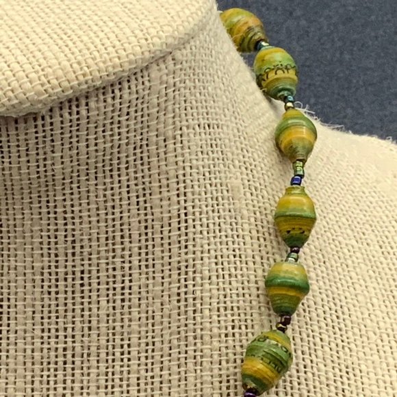 Green Yellow Rolled Paper Necklace Blue Purple Iridescent Seed Bead - Picture 7 of 8